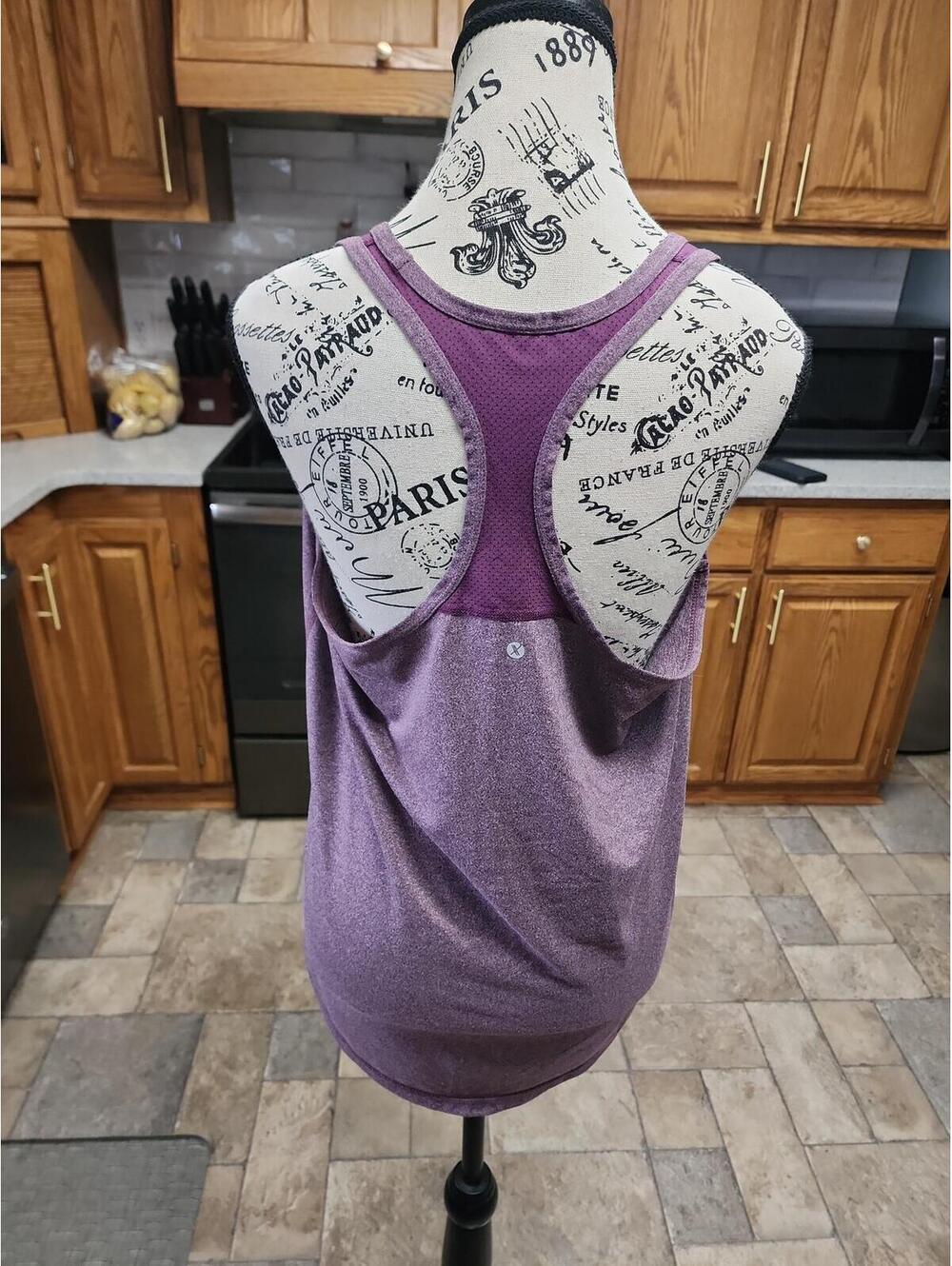 Tank top - Picture 3 of 8